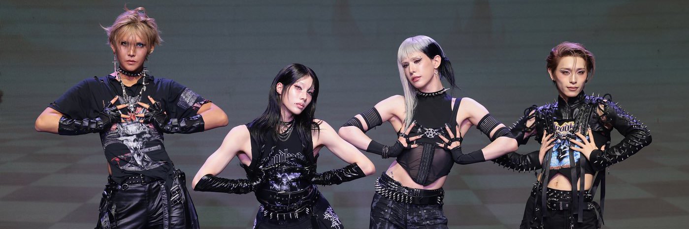 i,jana ♟️'s banner