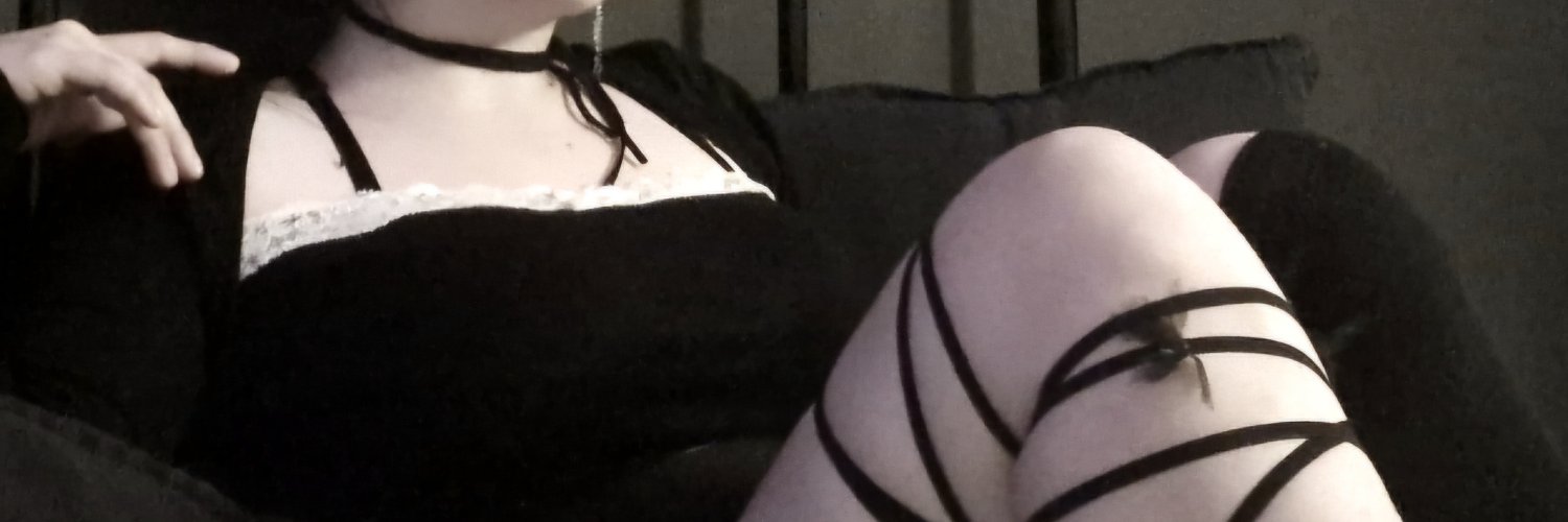 𝖛𝖎𝖛𝖎𝖊𝖓𝖓𝖊's banner