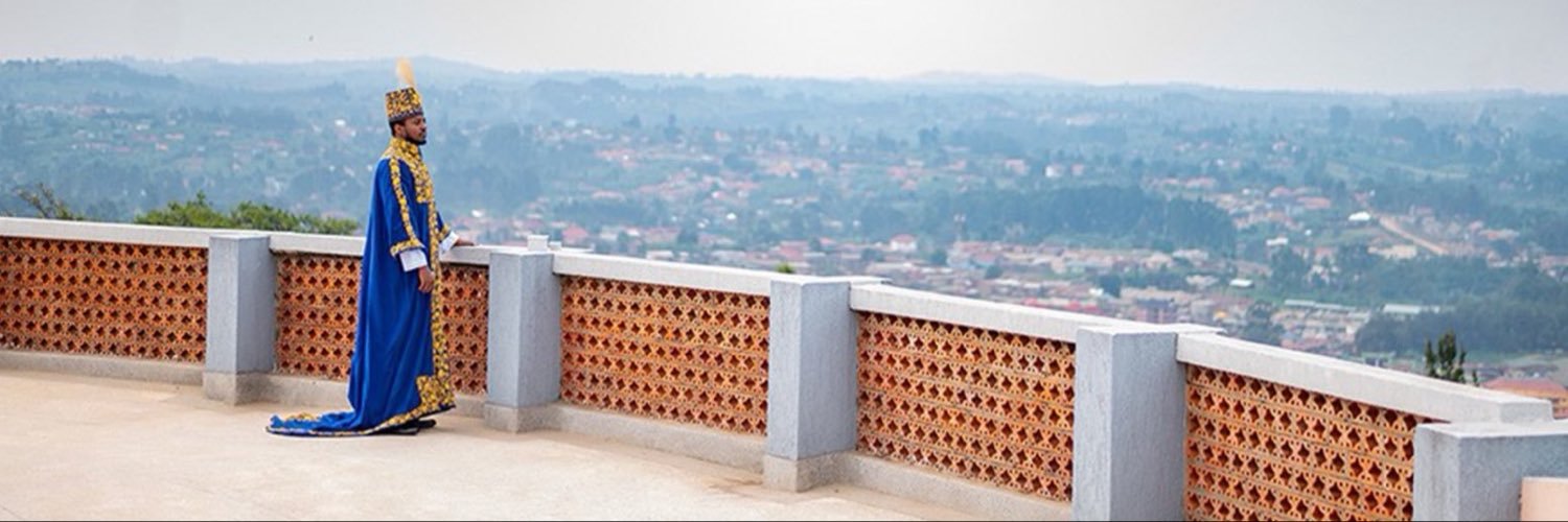 Tom R Mujungu's banner
