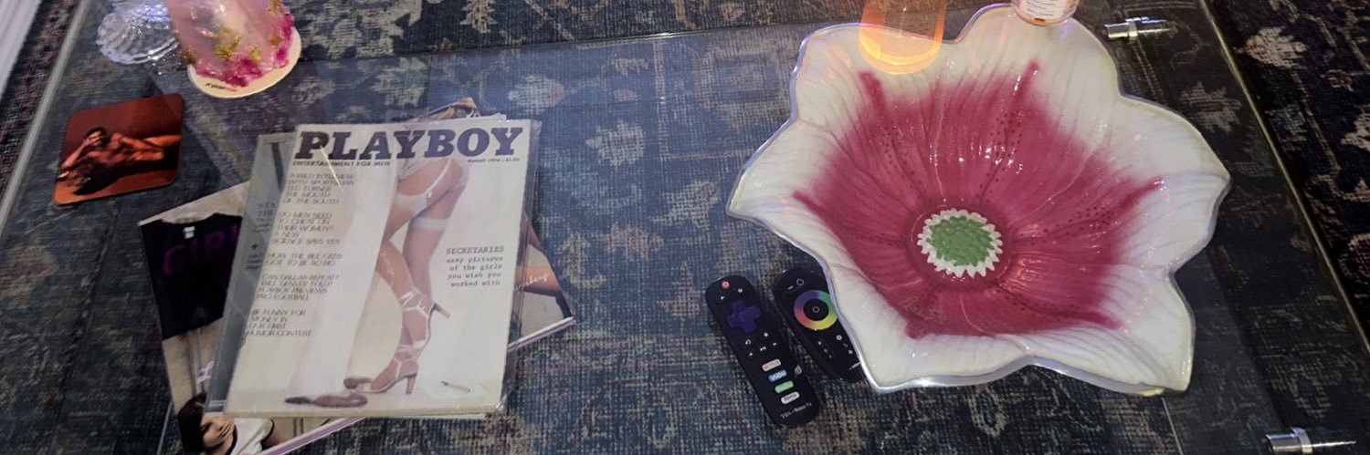 𝔸𝕟𝕘𝕖𝕝𝕚𝕔𝕒 🪽's banner