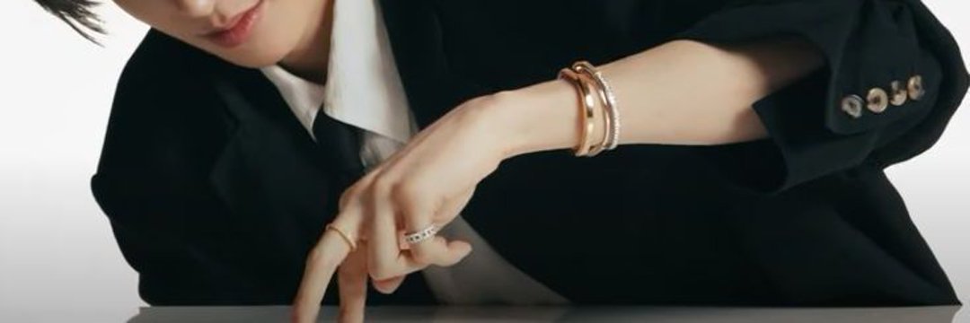 el ᡣ𐭩's banner