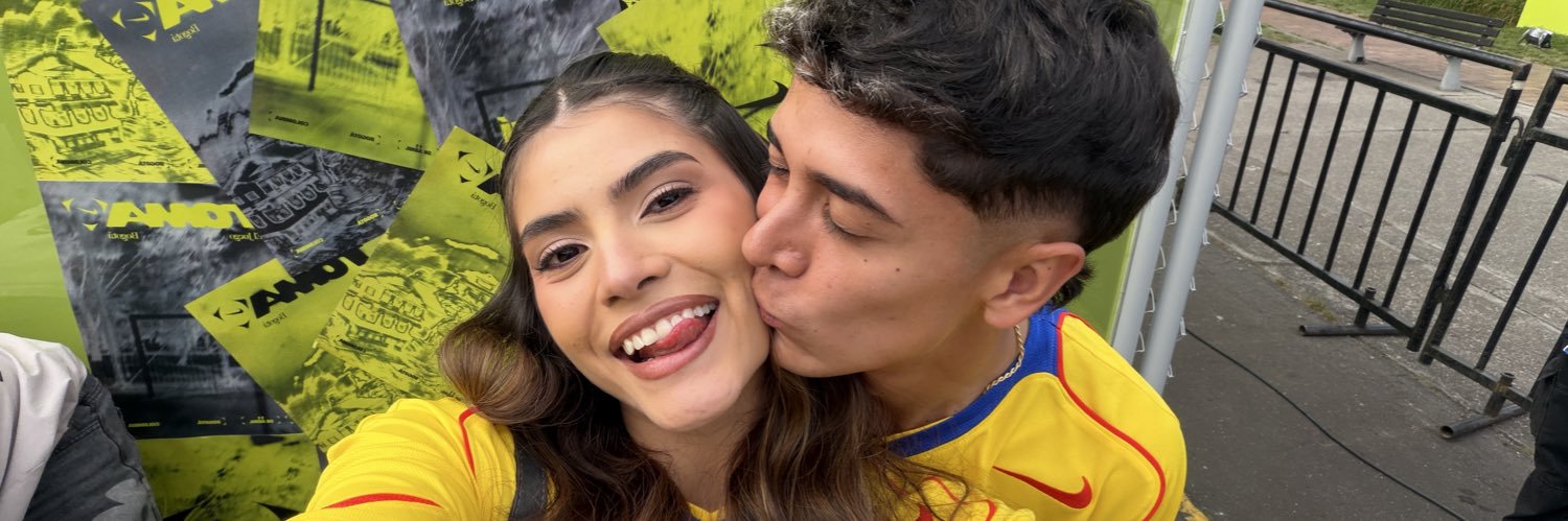 Sofía Morales's banner