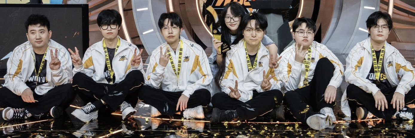 Rise1008's banner