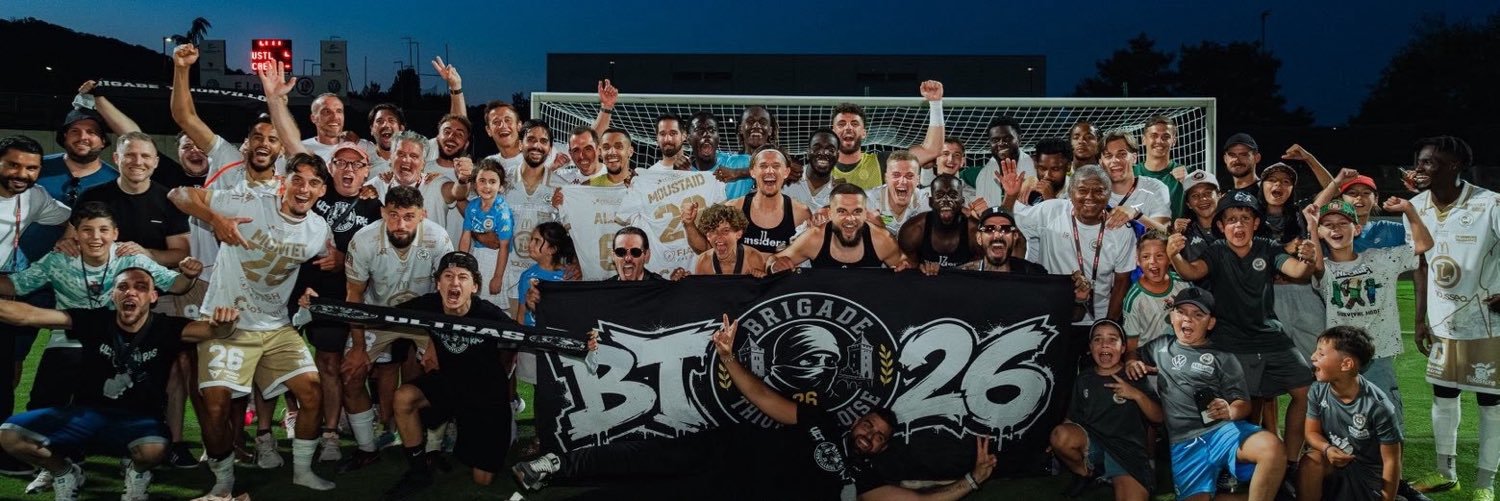 US Thionville Lusitanos's banner