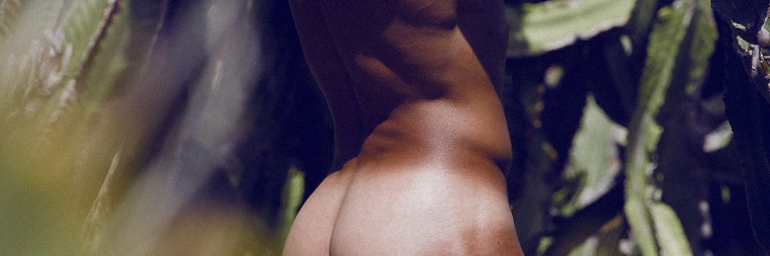 MALEJAGER MAGAZINE's banner