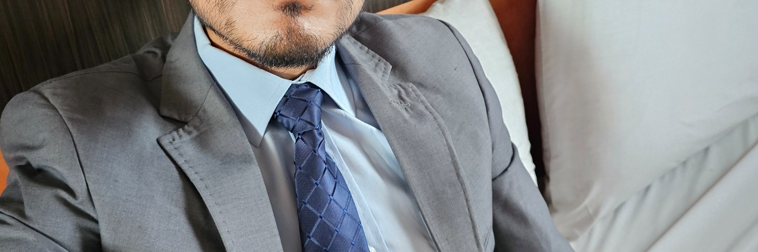El chico trajeado 🤵‍♂️'s banner