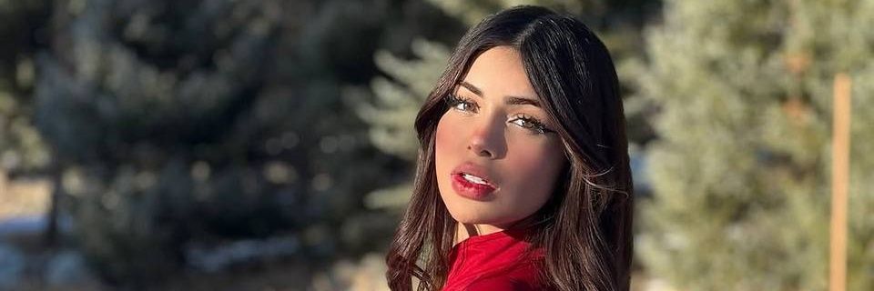 Alinna Rose's banner