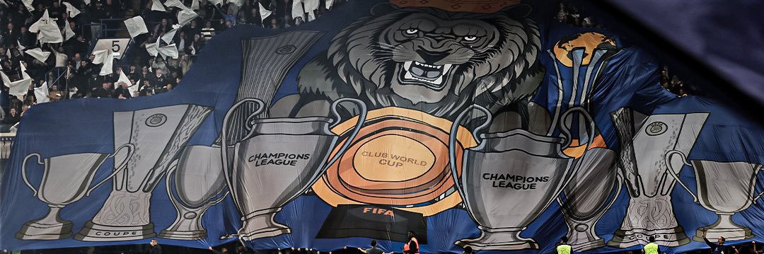 An_D dollar's banner
