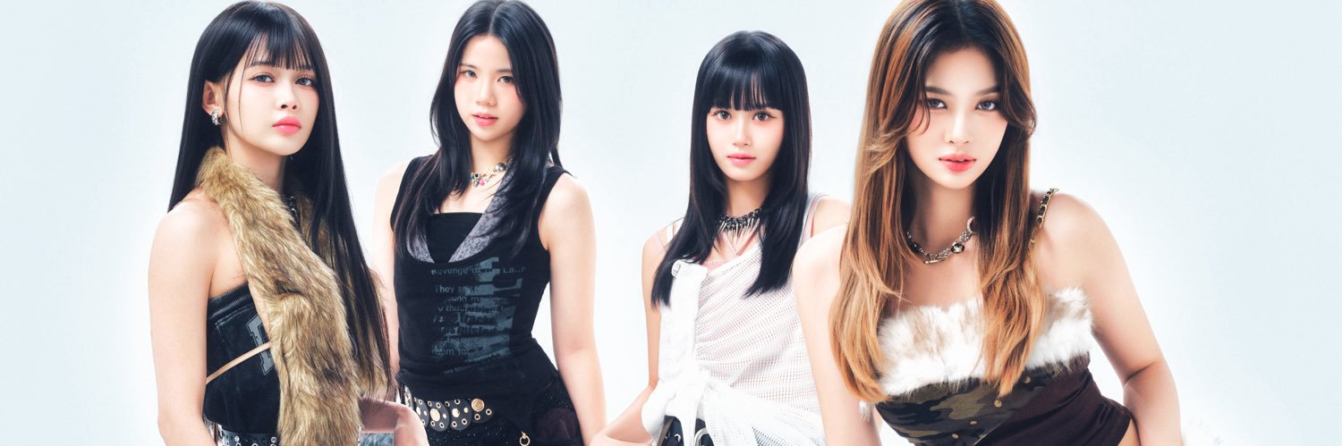 Quadlips official JPN STAFF's banner