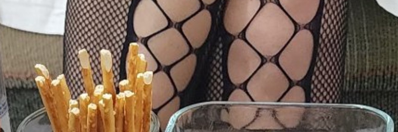 ᶦᶰᵈ᭄✿ سيدة النساء ࿐'s banner