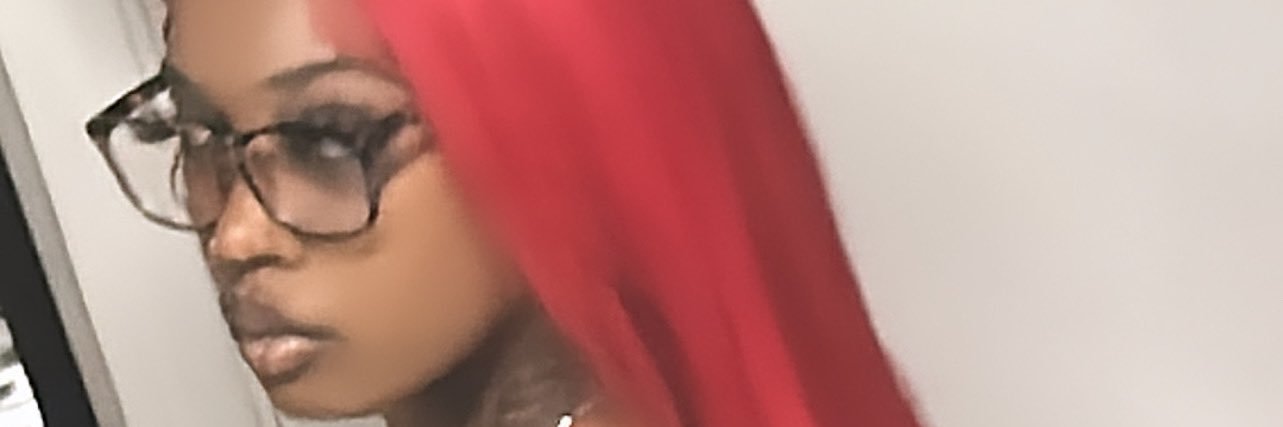 weluvhurricane🤤's banner
