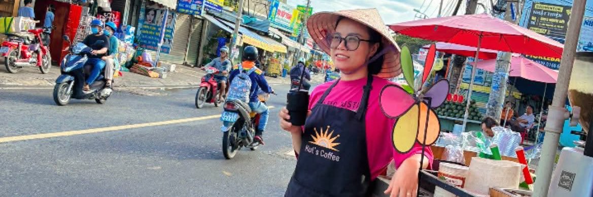 Phạm Hoa | Holly's banner