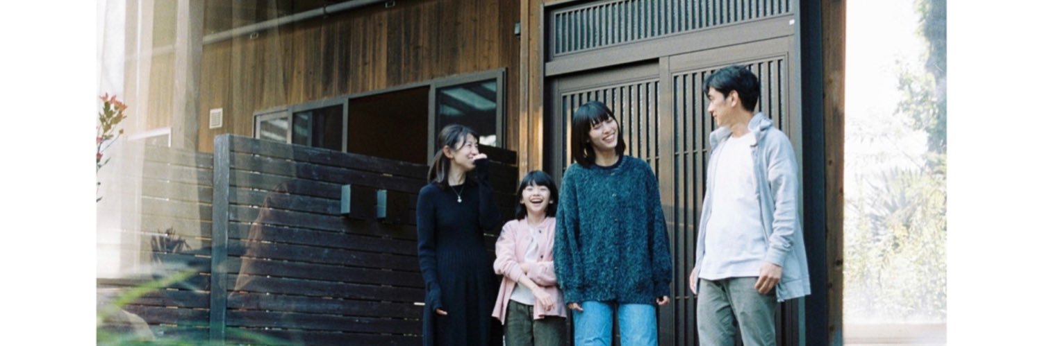 映画『ふれる』公式's banner