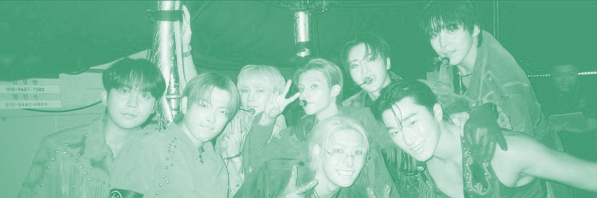 ria ୨ৎ's banner