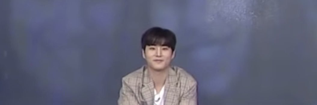 저화질의 영케이's banner