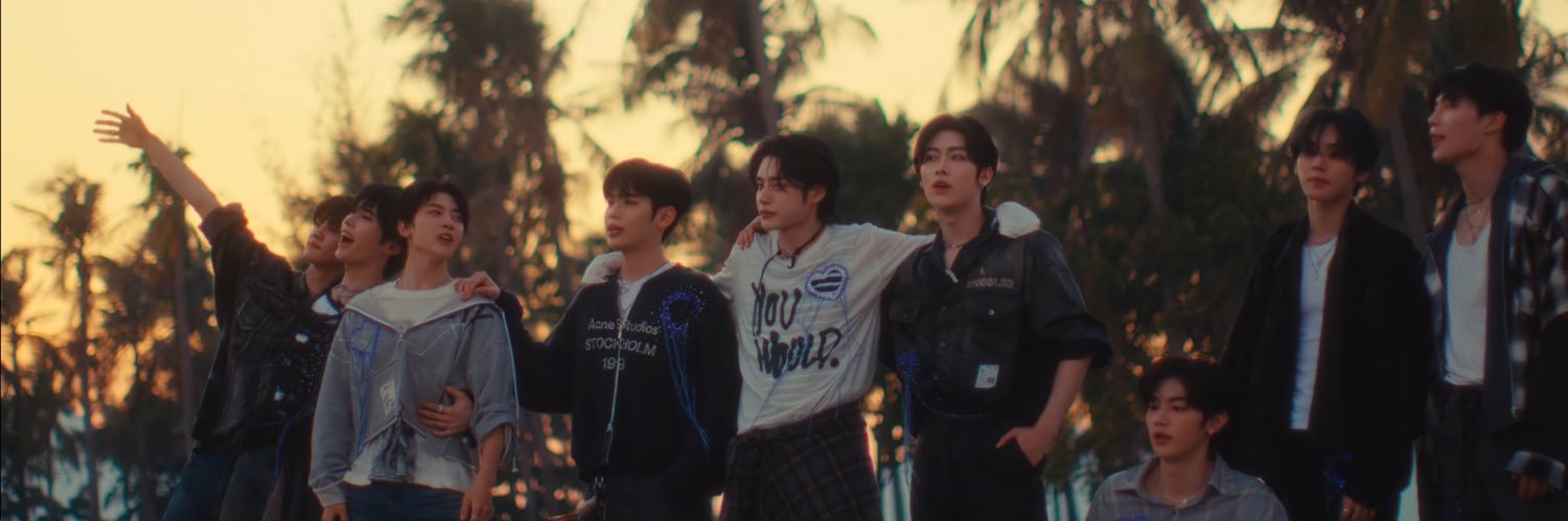 ʚїɞ tsar's banner