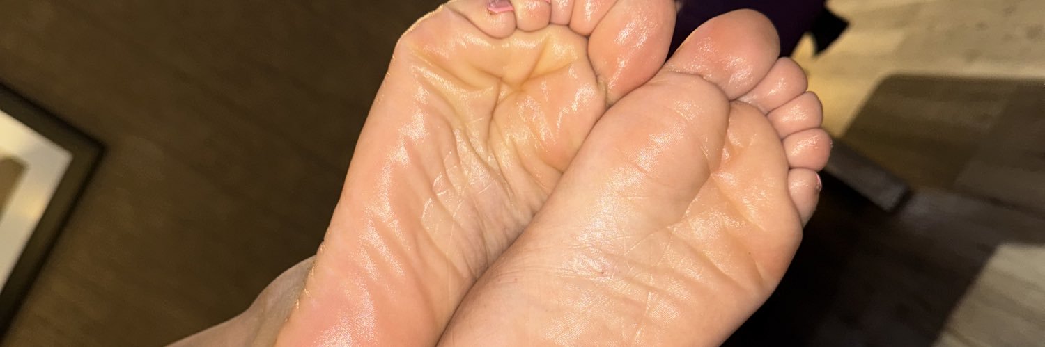 Prettyfeets's banner