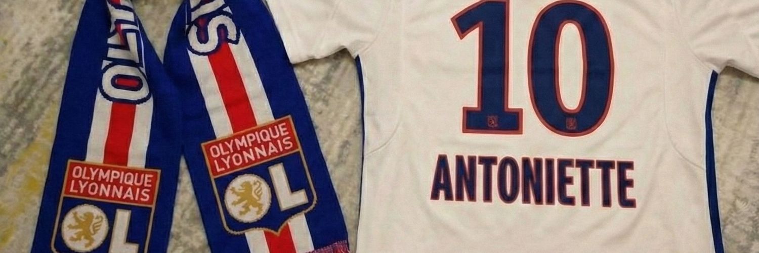 Antoinette's banner