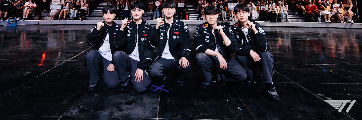 비상하는곰🐻‍❄️'s banner