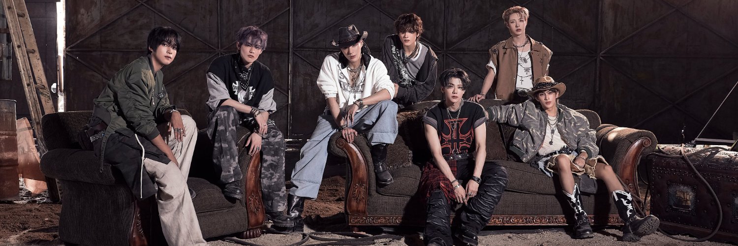 7DREAM TRENDS's banner