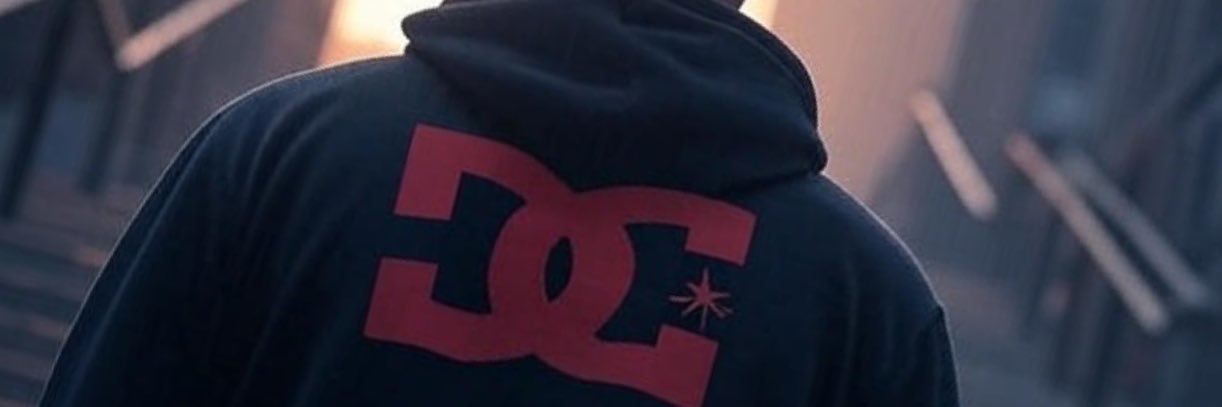 Réfractaire le retour 👑's banner