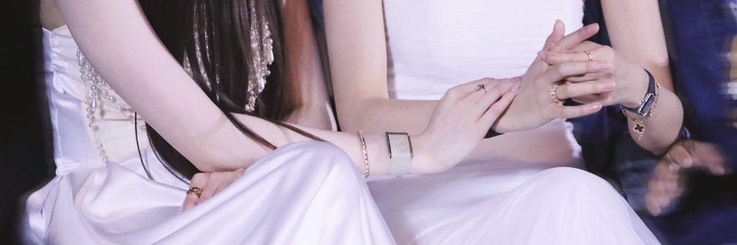 Z's banner