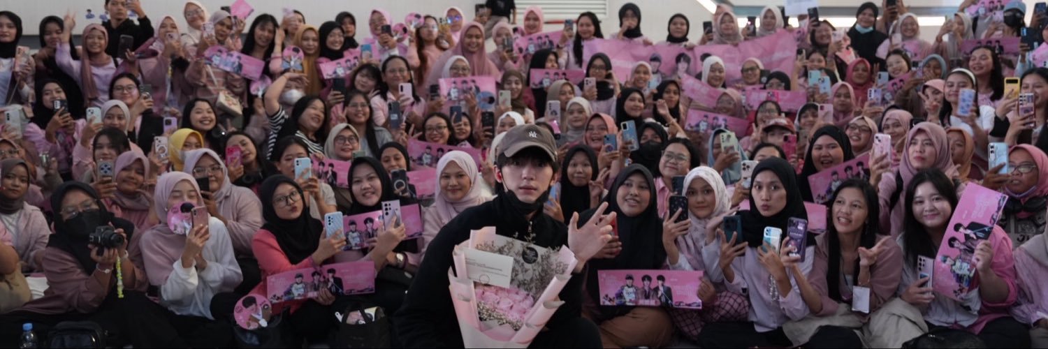 Zhou Yiran Indofans🇮🇩's banner
