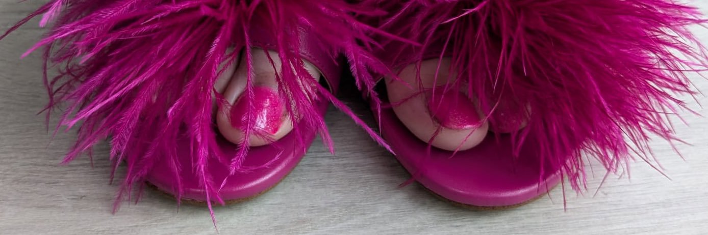 ladyofslippers's banner