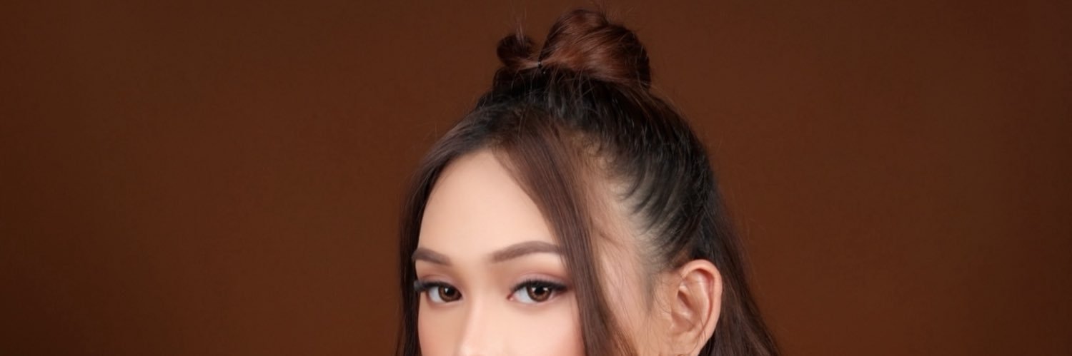 trans shemale ladyboy VIP jakarta.'s banner