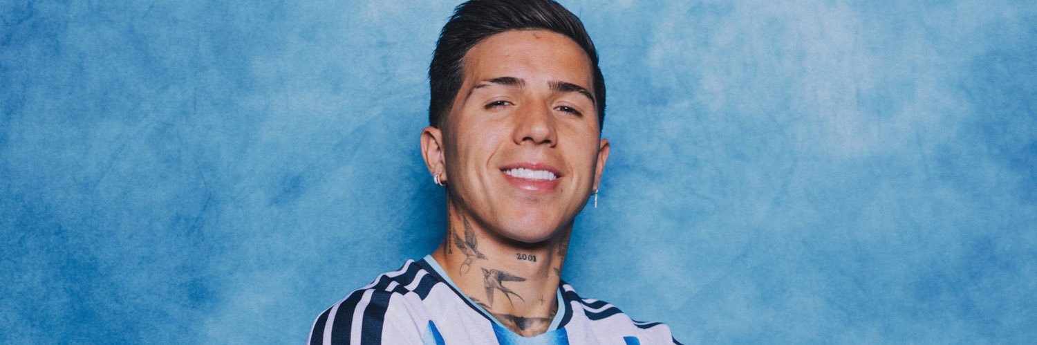 cande 🇦🇷☀️'s banner