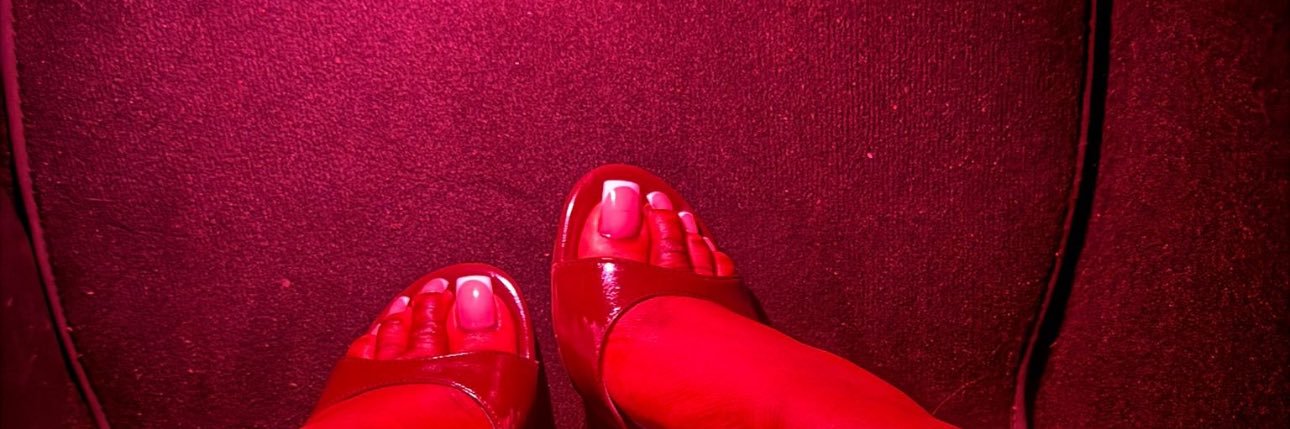 👣 Nessa 🦶🏾😈's banner