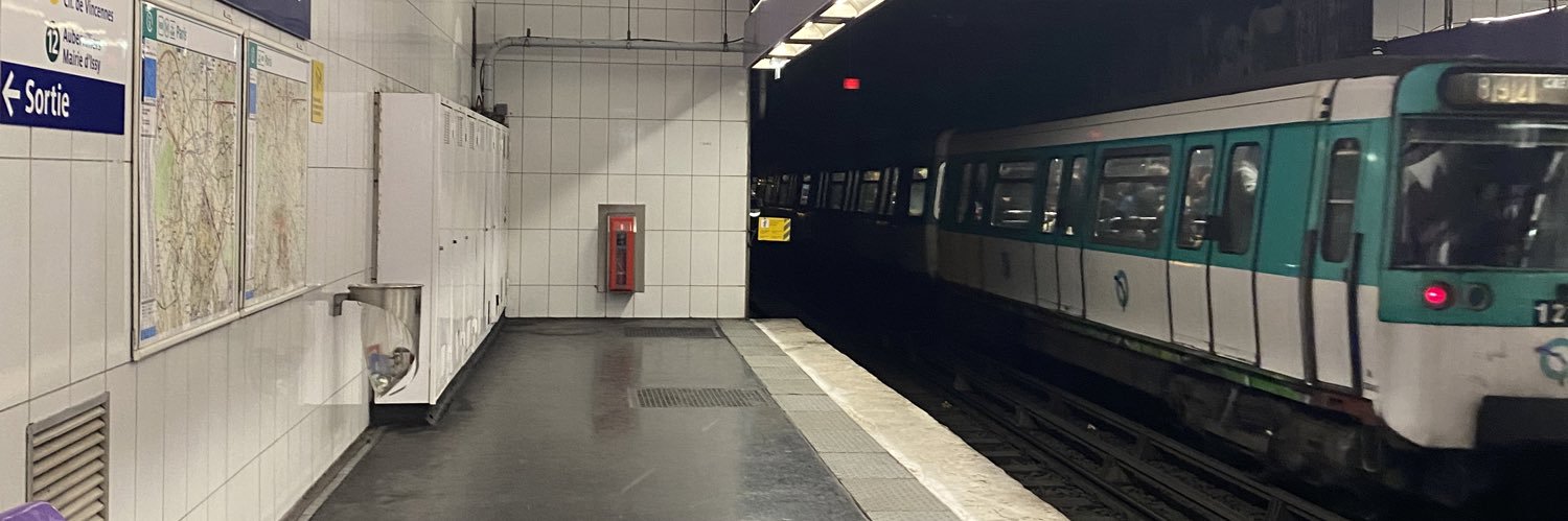 ligne 8 love account's banner