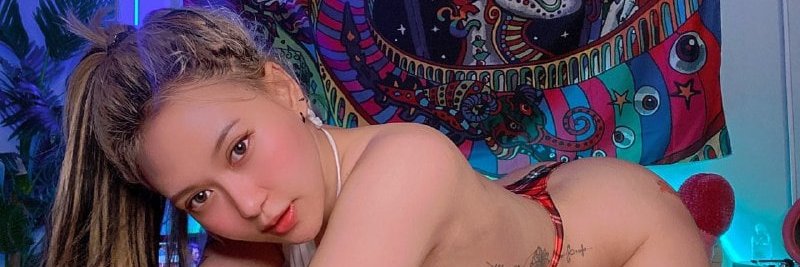 Suzie Nguyễn's banner