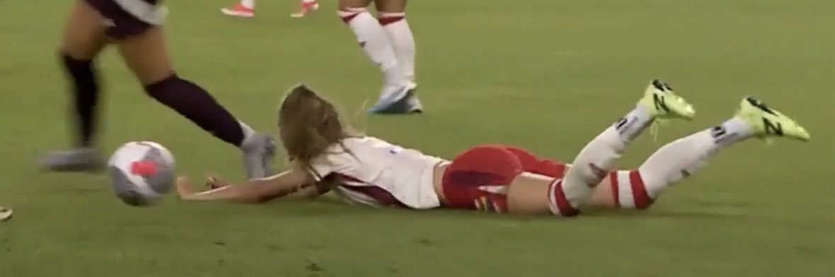 HotSoccerWomen's banner