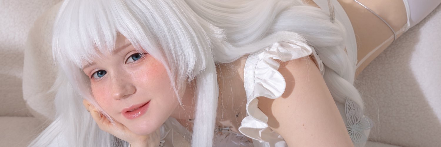 Pickpeaches 🍑🍯's banner