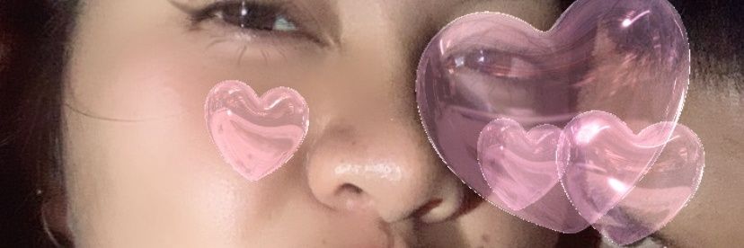 L♡'s banner