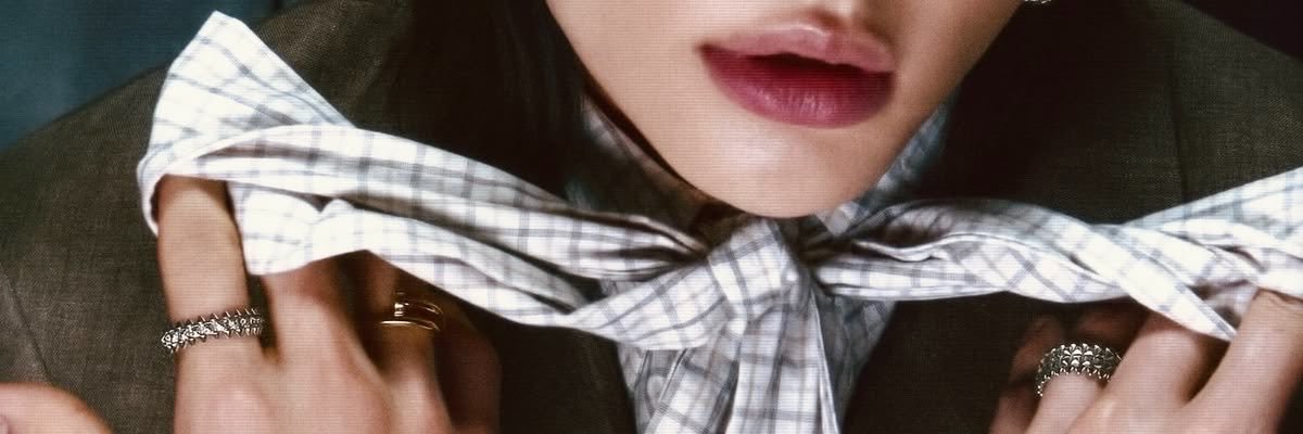 Lizz!e's banner