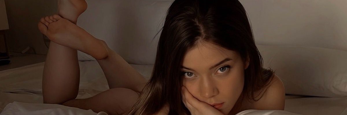 laury's banner