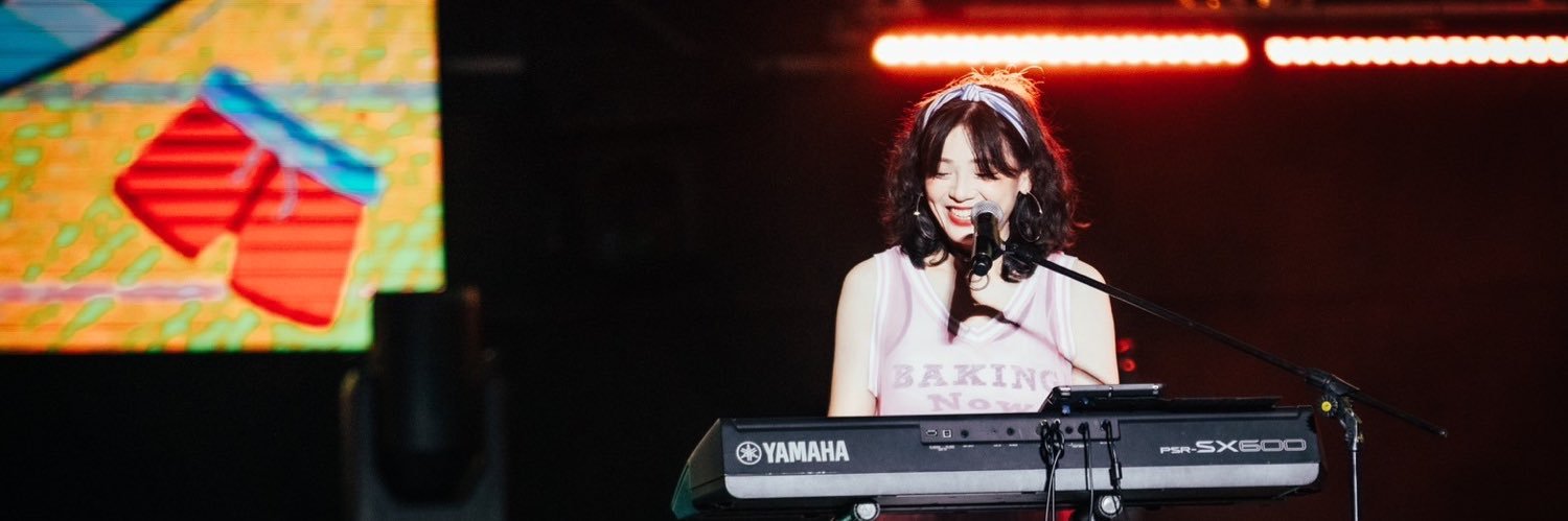 小霏🦋's banner