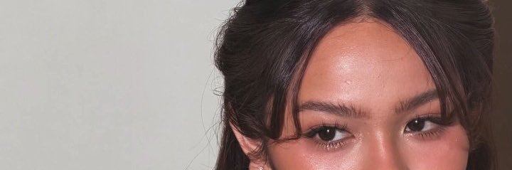 Zee's banner