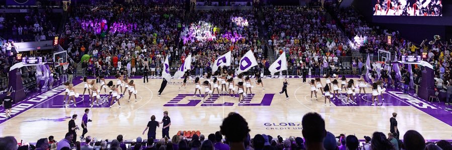 J5's banner