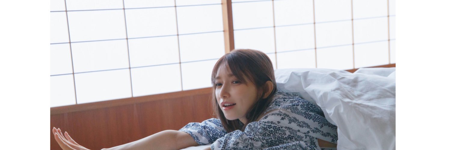 【公式】後藤真希 写真集「flos」「flos thanks edition」's banner