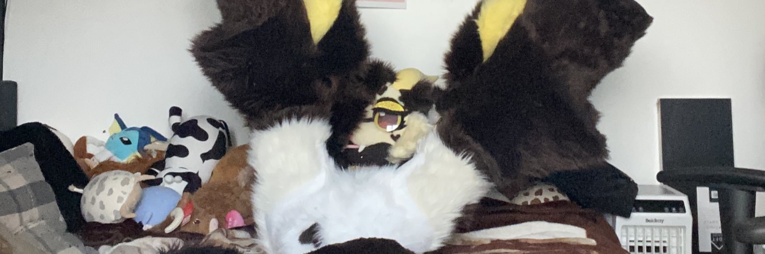 🐮🦷Clover🐉🔞's banner