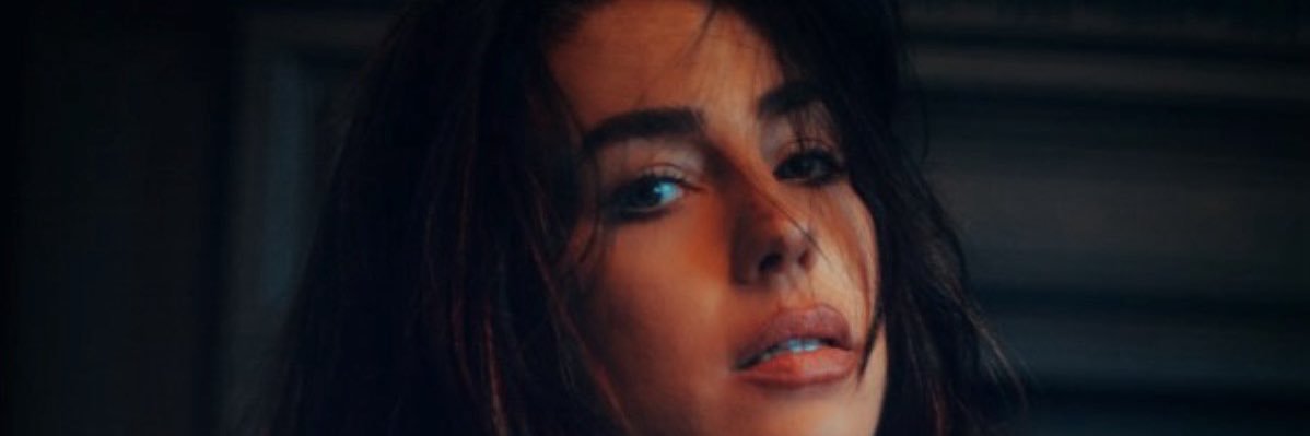Daniela love🖤❤️'s banner