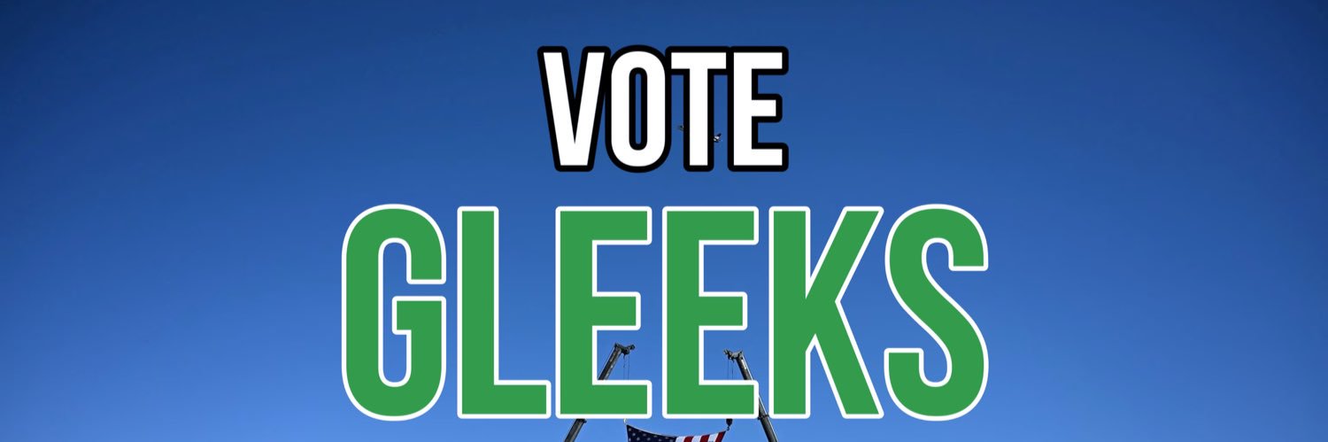 Gleeks Party's banner