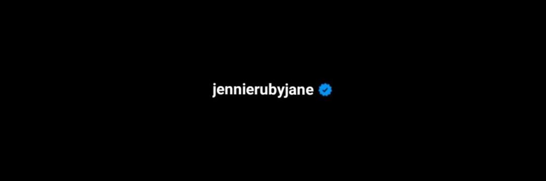 sky 🧸's banner