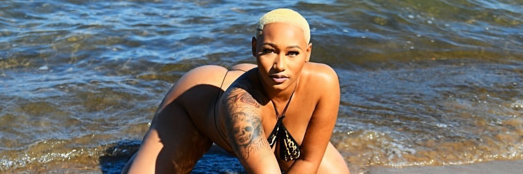 Daphnethickass🍑's banner