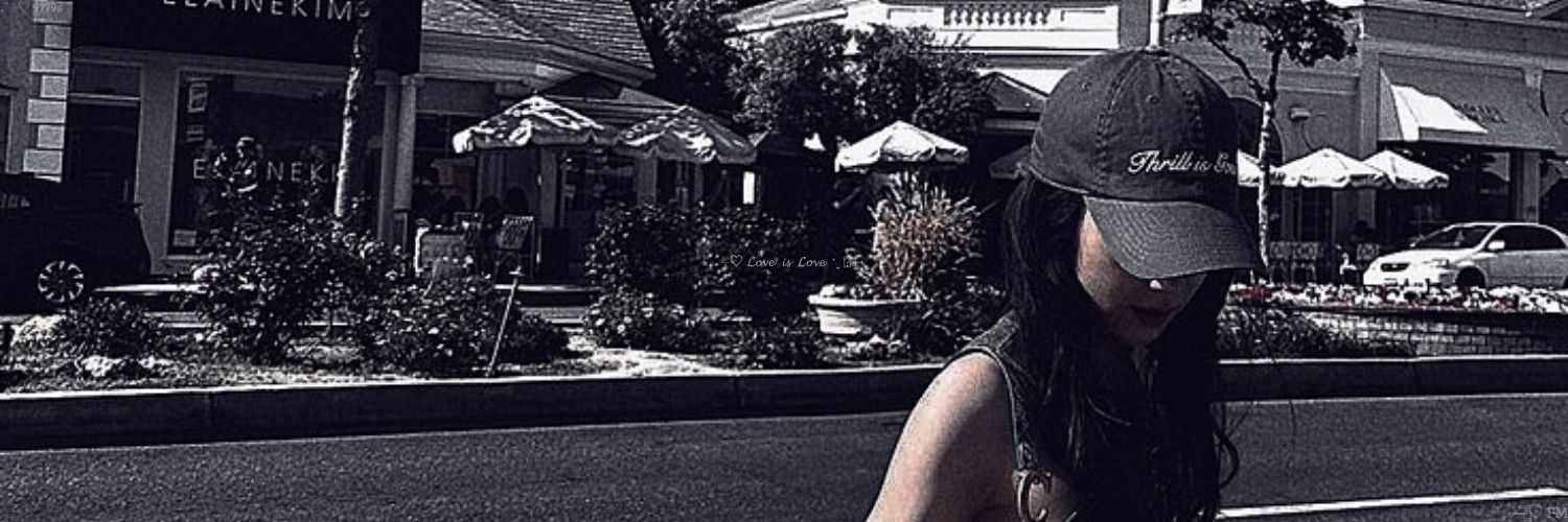 𝐶𝑎𝑖𝑙𝑎𝑛𝑒 ♡'s banner