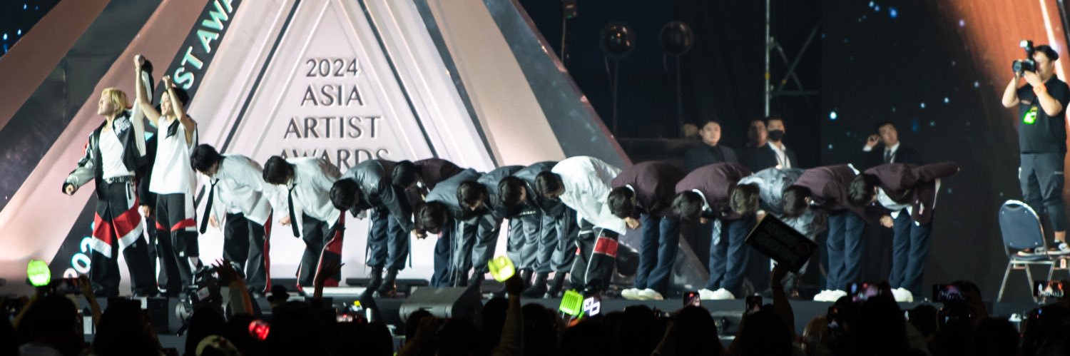 ‘JS’ は คุมมิ๊ลูก 5's banner