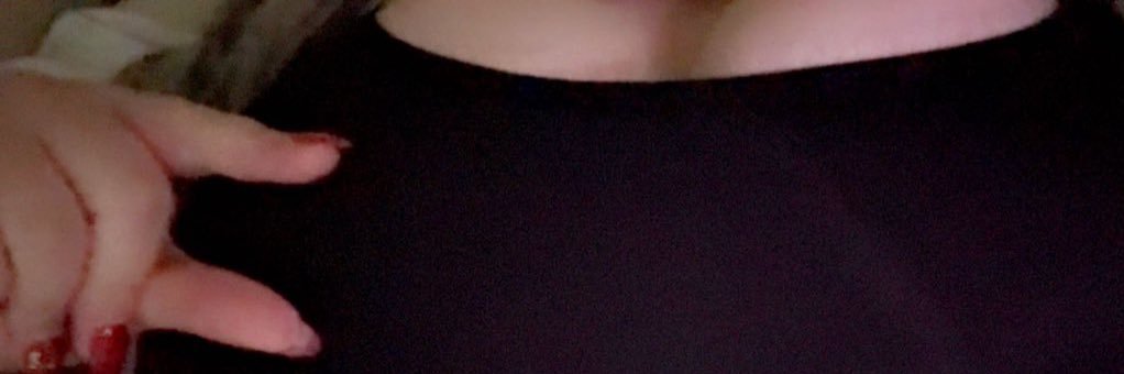 Goddess Kinze 🖤's banner